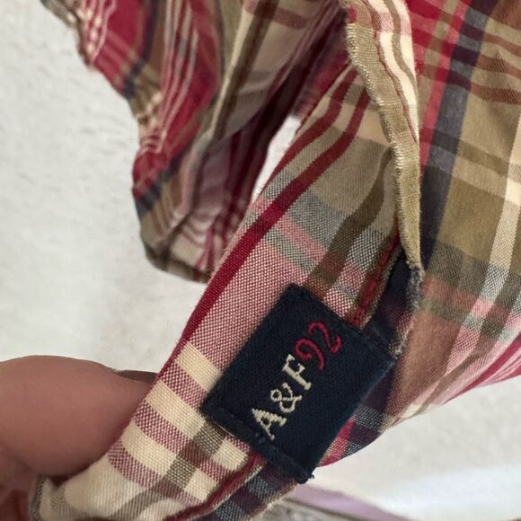 Y2K vintage Abercrombie and Fitch muscle button down plaid red medium cotton - Picture 4 of 8